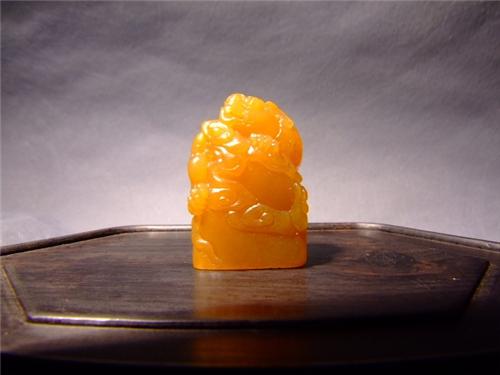 田黄石的真假鉴别方法