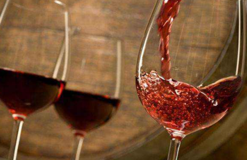 有防伪标签的产品真正满足客户需求，让消费者放心使用