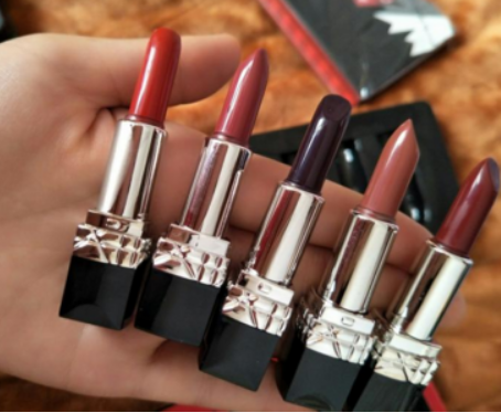 mac口红怎么辨别真假，如何鉴别mac口红真假